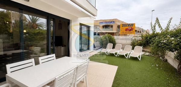 Sprzedaż mieszkania w Piso en Calle Albariño, 122 r, Los Balcones - Los Altos del Edén, Torrevieja, Torrevieja
thumbnail 2