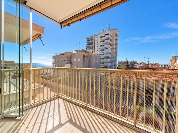 Sprzedaż mieszkania w Piso en Calle Toledo, 4, Gran Playa, Santa Pola, Santa Pola
 photo 2