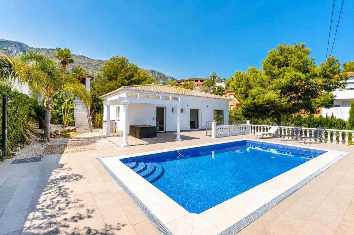 Venta de chalet independiente en Casa o chalet en El Montgó, Denia, Denia
photo 3