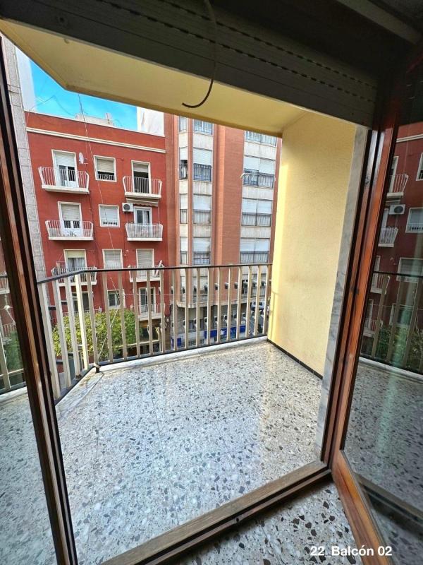 Продажа квартиры на Piso en Pont Nou-Corazón de Jesús, Elche / Elx, Эльче / Эльх
 photo 2
