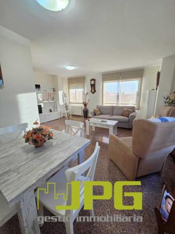 Продажа квартиры на Piso en Señores Maripino Rosello, Centro, San Juan de Alicante, Сан-Хуан-де-Аликанте
photo 1