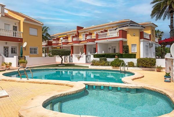 Аттик на продажу в Ático en Conjunto Amaya, Centro de la Ciudad Quesada, Rojales, Рохалес photo 1