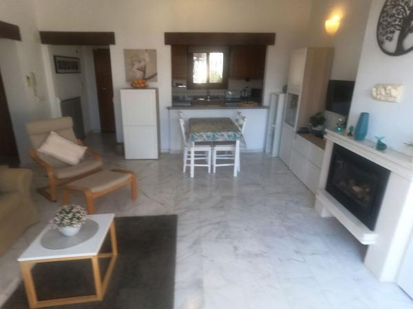 Частный шале на продаже в  Casa o chalet en Calle los Montesinos, 23, Algorfa, Алгорфа photo 4