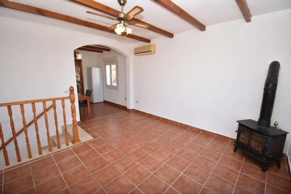 Частный шале на продаже в  Casa o chalet en Blue Lagoon - Galán, San Miguel de Salinas, Сан-Мигель-де-Салинас photo 3
