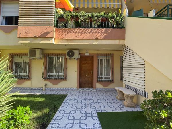 Sale of flat in Piso en La Veleta, Torrevieja, Torrevieja
photo 1