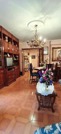Продажа квартиры на Piso en Calle Cronista Vicent Carbonell, Barri Santa Rosa, Alcoy / Alcoi, Алкой
thumbnail 2