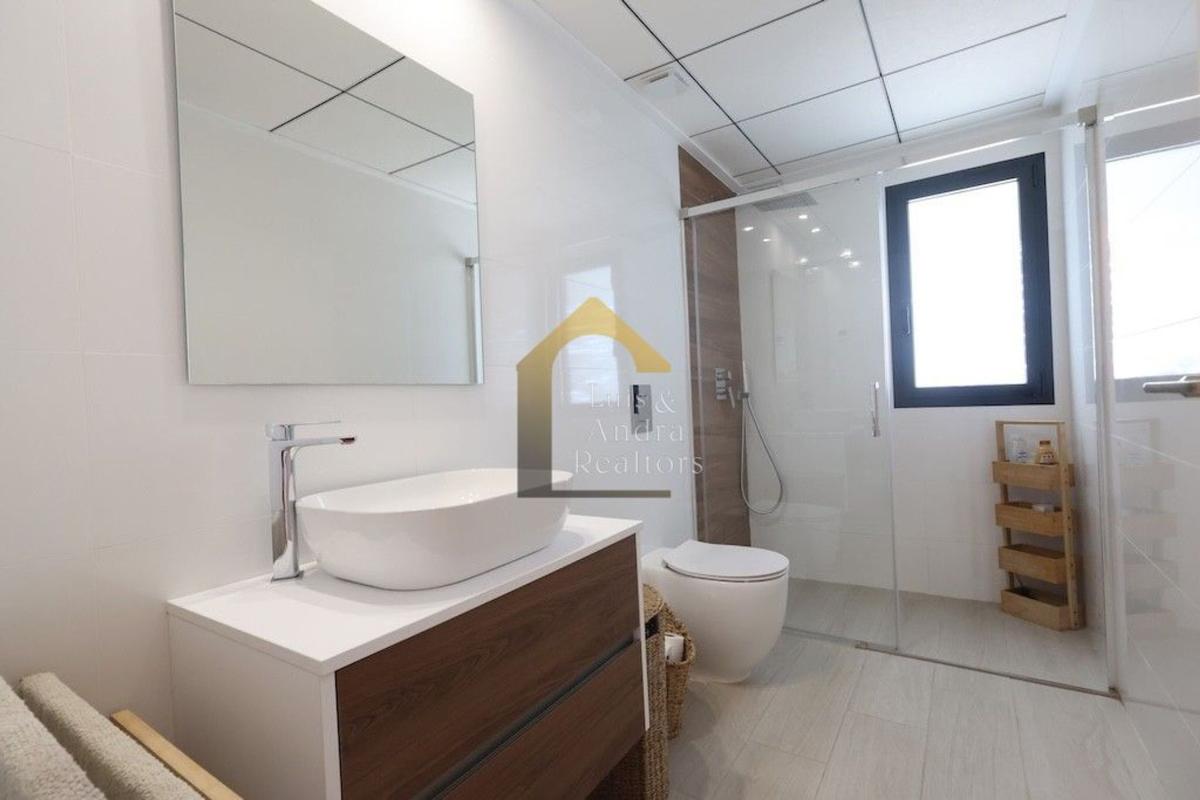Sprzedaż niezależnego domku jednorodzinnego w Casa o chalet en Algorfa, Algorfa photo 5