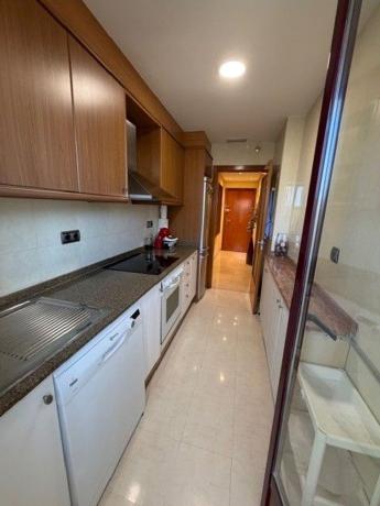 Продажа квартиры на Piso en Avenida del Municipi, Pueblo Levante, Benidorm, Бенидорм
thumbnail 2