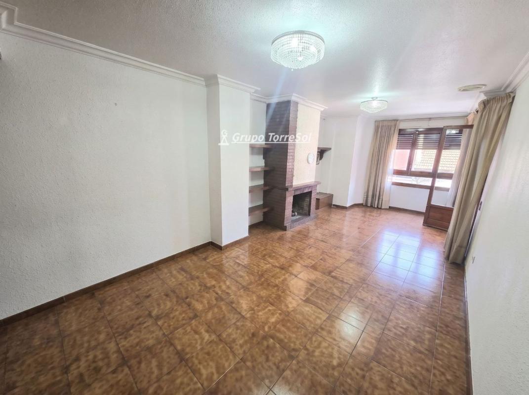Venta de piso en Piso en Calle Obispo Herrero, Almoradí, Almoradí
photo 4