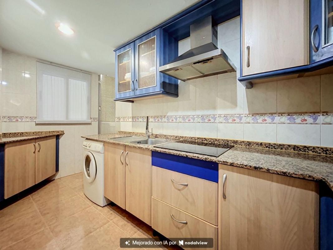 Продажа квартиры на Piso en Centro Urbano, Benidorm, Бенидорм
 photo 3