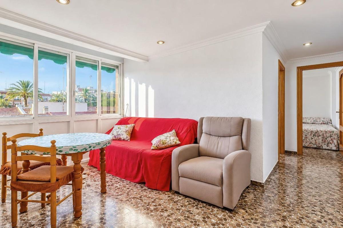 Продажа квартиры на Piso en Calle Vicente Aleixandre, Carrús Oeste, Elche / Elx, Эльче / Эльх
photo 1