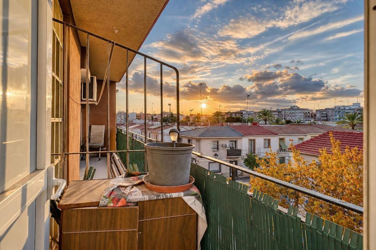 Продажа квартиры на Piso en Calle Vicente Aleixandre, Carrús Oeste, Elche / Elx, Эльче / Эльх
photo 4
