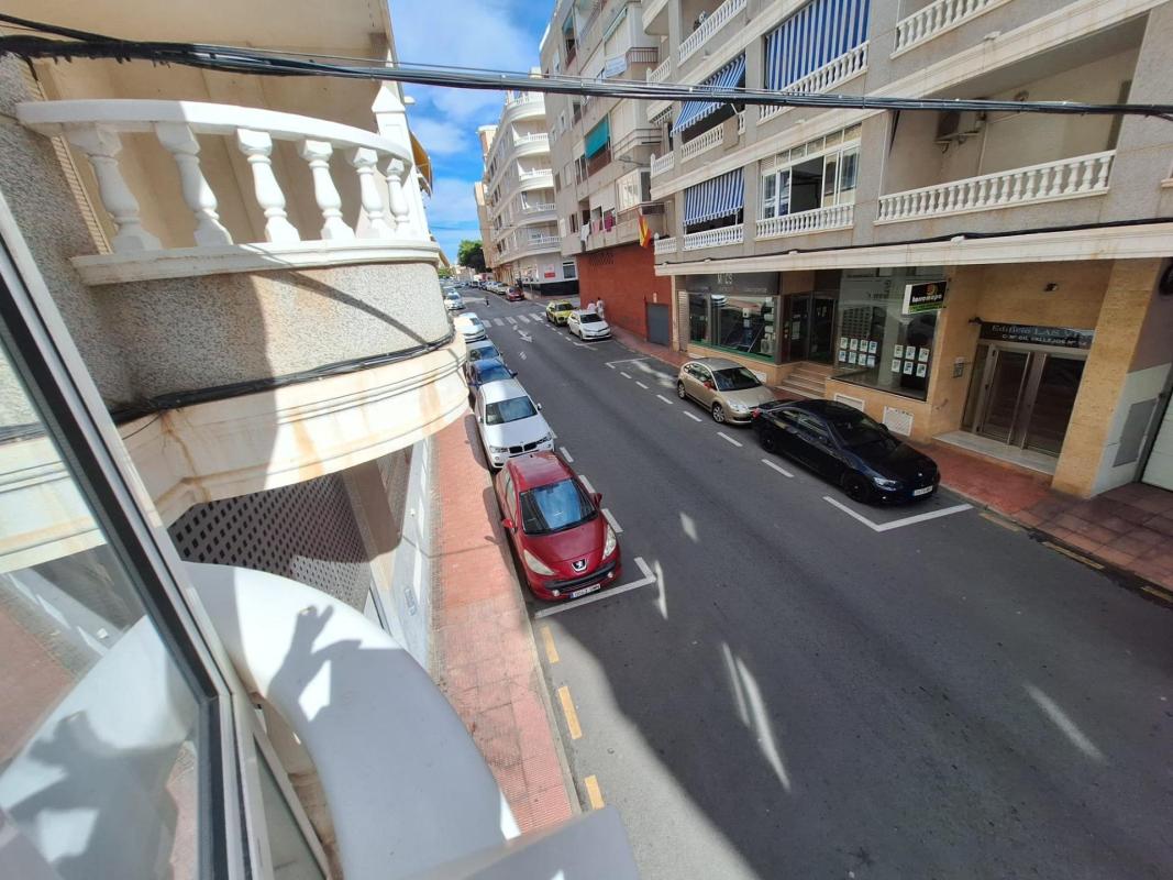 Sprzedaż mieszkania w Piso en Calle San Pascual, Avenida Habaneras - Curva de Palangre, Torrevieja, Torrevieja
 photo 5